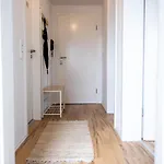 Business Design Apartment - Workspace & Kitchen - Messe Dus